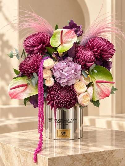 Plum Elegance Kutu Aranjmanı