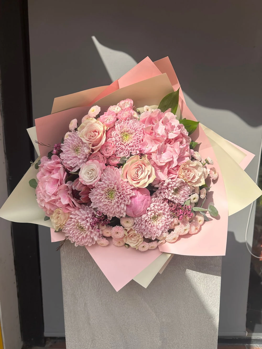 Serenity Pink Buket